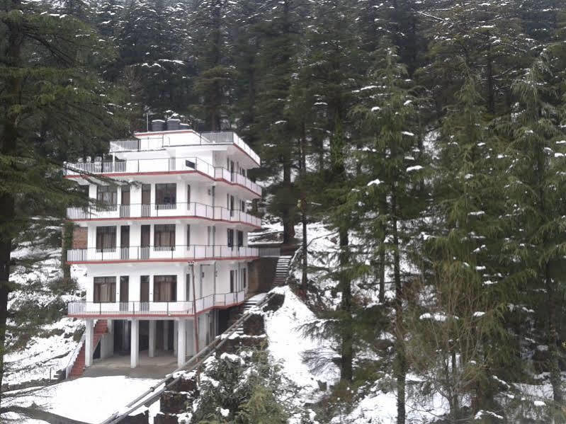 Oyo 1153 The Oak Valley Dharamshala Exterior photo
